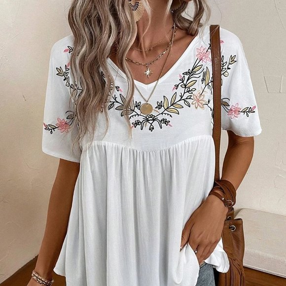 White Boho Womens Floral Embroidery Babydoll Blouse - Picture 4 of 5